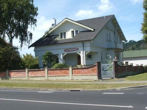 Surf City Lodge Gisborne Exterior photo